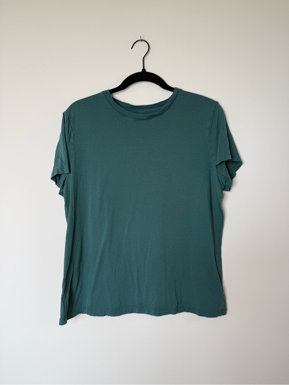 Classic Crew Neck Tee in Teal Green